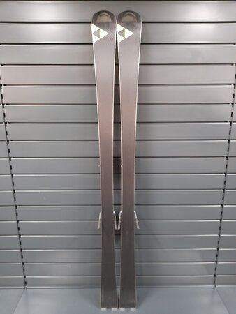 Používané lyže Fischer World Cup SC RC4 19/20 T2