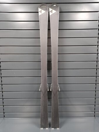 Používané lyže Fischer World Cup SC RC4 15/16 T1 Používané lyže Fischer World Cup SC RC4 15/16 T1