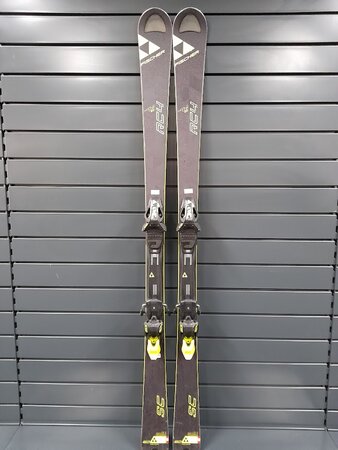 Používané lyže Fischer World Cup SC RC4 15/16 T2