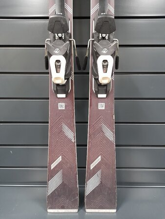 Používané lyže Head Prestige 21/22