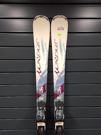 Používané lyže Nordica Elexa 2013/2014