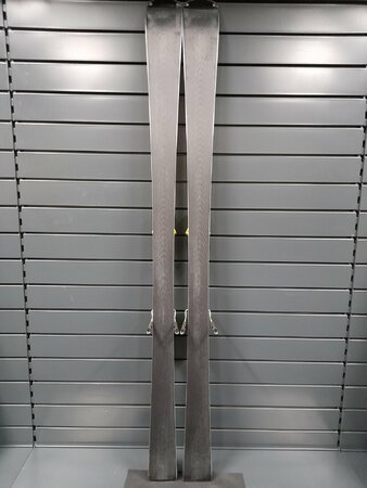 Používané Lyže Salomon E S/Max Endurance 22/23 T3