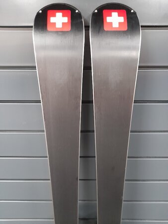 Používané lyže Stöckli Laser SC 22/23 T2