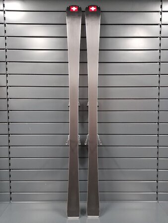 Používané lyže Stöckli Laser SL 22/23 T4