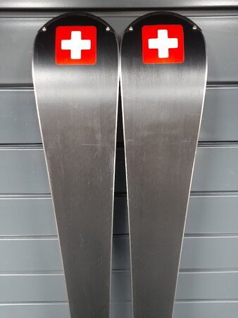 Používané lyže Stöckli Laser SL 22/23 T6