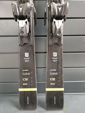 Používané Lyže Atomic Cloud 12 21/22 T1