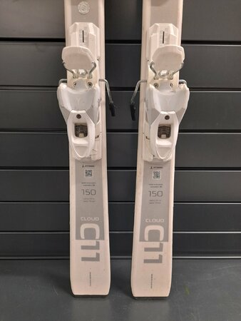 Používané lyže Atomic Cloud C11 21/22 T1