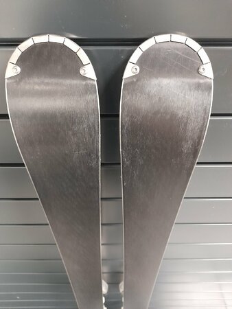 Používané lyže Atomic Cloud C11 21/22 T1