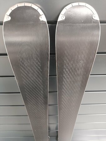 Používané lyže Atomic Cloud LTD 19/20 T7