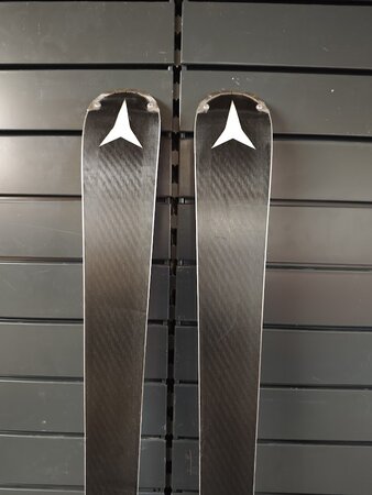 Používané lyže Atomic Redster G9 22/23 T3