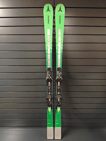 Používané lyže Atomic Redster X9S 22/23 T1 Používané lyže Atomic Redster X9S 22/23 T1