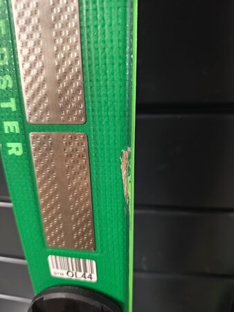 Používané lyže Atomic Redster X9S 22/23 T5 Používané lyže Atomic Redster X9S 22/23 T5