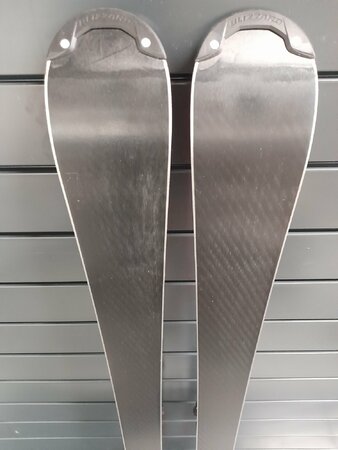 Používané lyže Blizzard RTX Race 21/22 T8