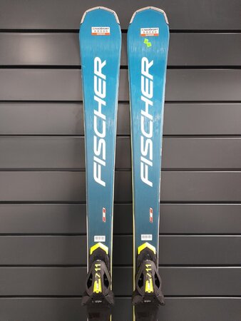 Používané lyže Fischer RC4 The Curve TI 21/22 T1