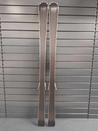 Používané lyže Fischer RC4 The Curve TI 21/22 T1