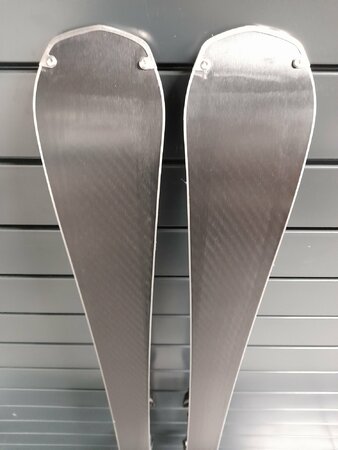 Používané lyže Fischer Trinity Lite 22/23 T1 Používané lyže Fischer Trinity Lite 22/23 T1