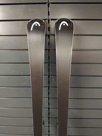 Používané lyže Head Supershape e-Speed 21/22 T2