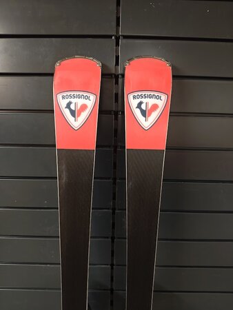 Používané lyže Rossignol Hero Carve SL 21/22 T2