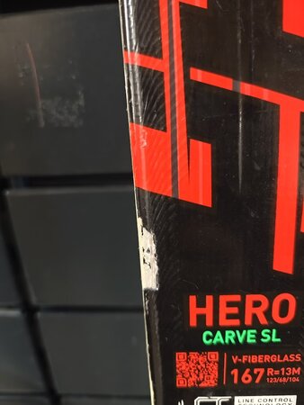 Používané lyže Rossignol Hero Carve SL 21/22 T2