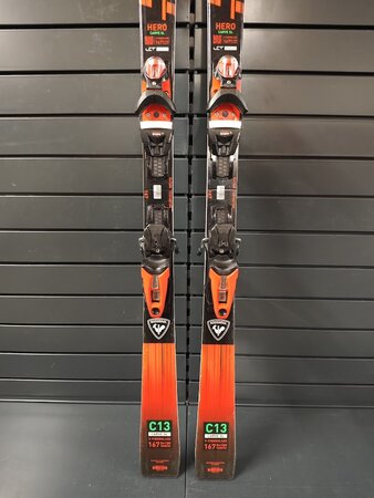 Používané lyže Rossignol Hero Carve SL 21/22 T3
