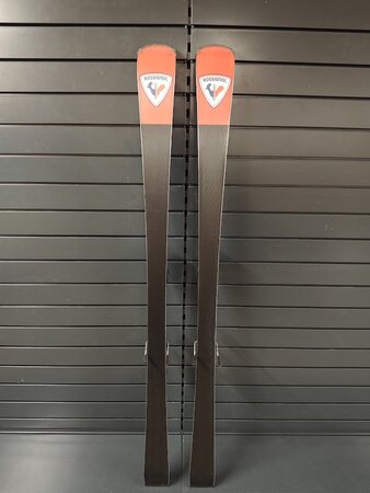 Používané lyže Rossignol Hero Carve SL 21/22 T3