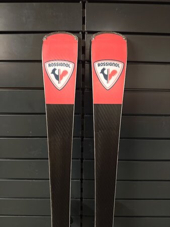 Používané lyže Rossignol Hero Carve SL 21/22 T4