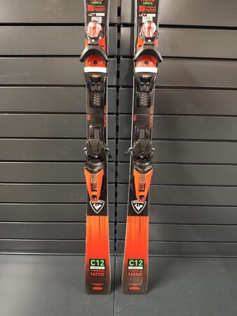 Používané lyže Rossignol Hero Carve SL 21/22 T6