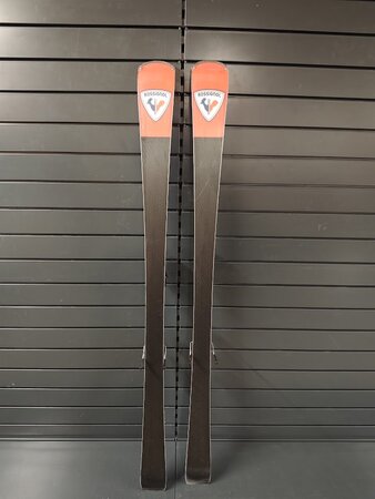 Používané lyže Rossignol Hero Carve SL 21/22 T6