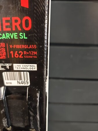 Používané lyže Rossignol Hero Carve SL 21/22 T7