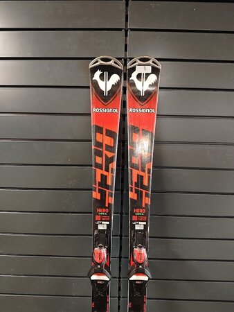 Používané lyže Rossignol Hero Carve SL 21/22 T7