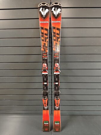 Používané lyže Rossignol Hero Carve SL 21/22 T8