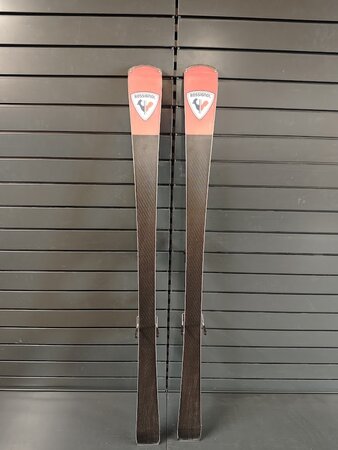 Používané lyže Rossignol Hero Carve SL 21/22 T8