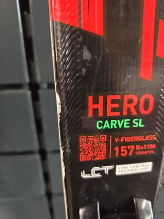 Používané lyže Rossignol Hero Carve SL 21/22 T8