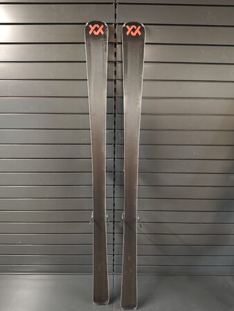Používané lyže Völkl Deacon 80 + Lowride XL 13 FR 22/23 T1