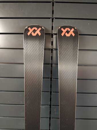 Používané lyže Völkl Deacon 80 + Lowride XL 13 FR 22/23 T2
