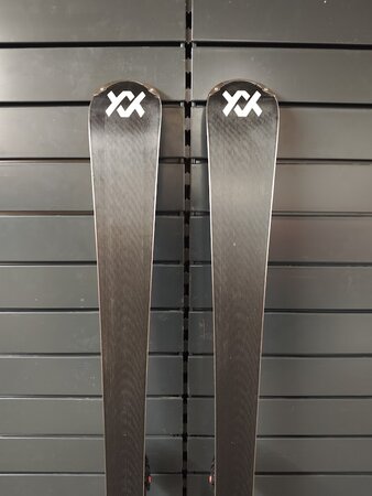 Používané lyže Völkl Racetiger RC UVO 22/23 T1