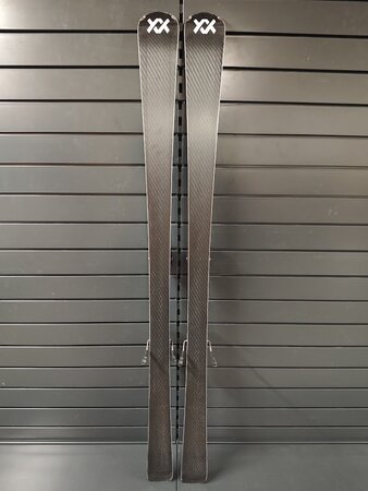 Používané lyže Völkl Racetiger RC 22/23 T2