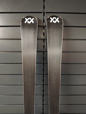 Používané lyže Völkl Racetiger RC UVO 22/23 T4 Používané lyže Völkl Racetiger RC UVO 22/23 T4