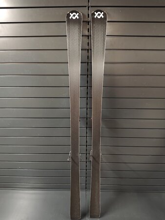 Používané lyže Völkl Racetiger RC UVO 22/23 T4 Používané lyže Völkl Racetiger RC UVO 22/23 T4