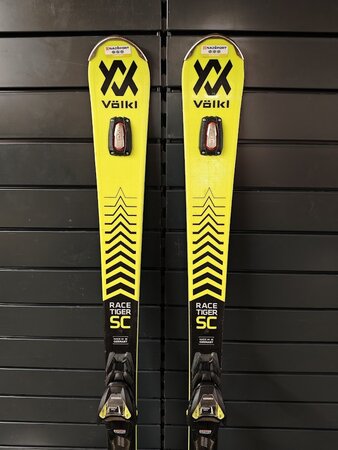 Používané lyže Völkl Racetiger SC 12 21/22