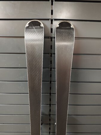 Testované lyže Atomic Cloud 9 23/24 Testované lyže Atomic Cloud 9 23/24