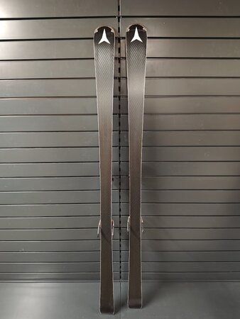 Testované lyže Atomic Redster G9 Revoshock S 23/24 T2 Testované lyže Atomic Redster G9 Revoshock S 23/24 T2