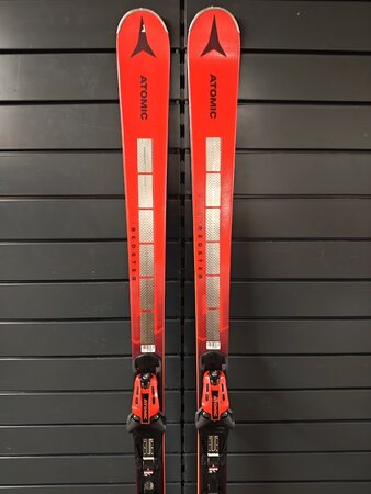 Testované lyže Atomic Redster G9 Revoshock S 23/24 T2 Testované lyže Atomic Redster G9 Revoshock S 23/24 T2