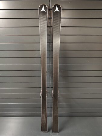 Testované lyže Atomic Redster G9 Revoshock S 23/24 T3