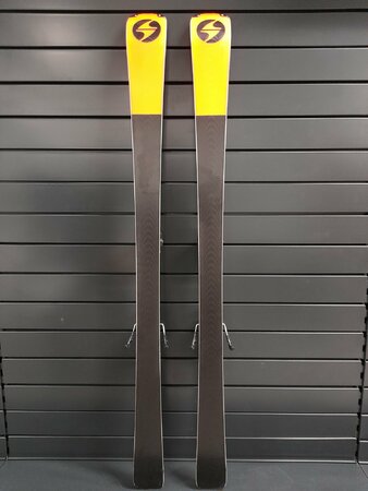 Testované lyže Blizzard Phoenix R13 Limited 23/24 T4