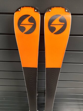 Testované lyže Blizzard Phoenix R13 Limited 23/24 T9