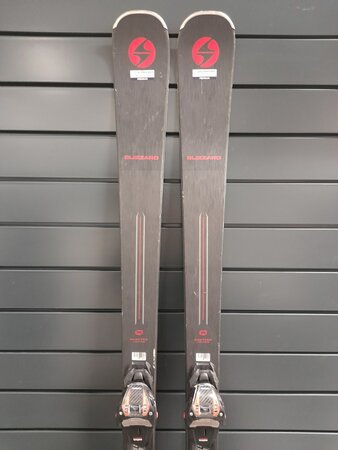 Testované lyže Blizzard Quattro Lmtd. 23/24 T2 Testované lyže Blizzard Quattro Lmtd. 23/24 T2