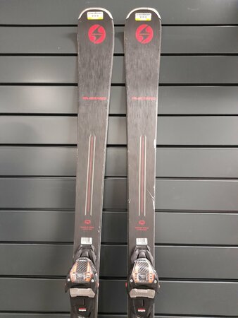 Testované lyže Blizzard Quattro Lmtd. 23/24 T8
