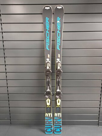 Testované Lyže Fischer RC4 The Curve NTI 23/24 T1