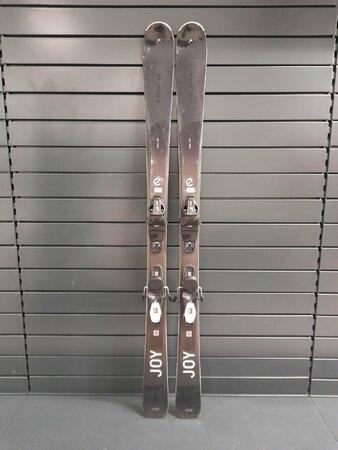 Testované lyže Head Real Joy 23/24 T2 Testované lyže Head Real Joy 23/24 T2